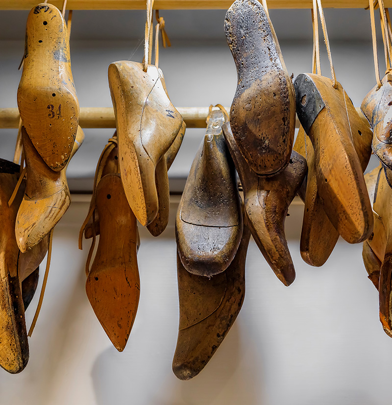 Selection,Of,Italian,Footwear,Shoe,And,Boot,Forms,Or,Lasts